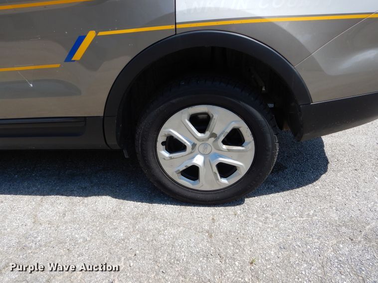 image for item DE8501 2013 Ford Explorer Police Interceptor SUV