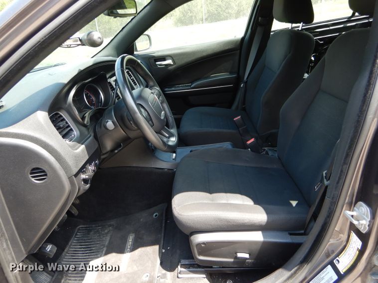 image for item DE8504 2016 Dodge Charger Police