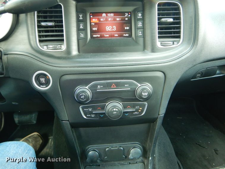 image for item DE8504 2016 Dodge Charger Police