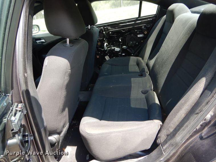 image for item DE8504 2016 Dodge Charger Police