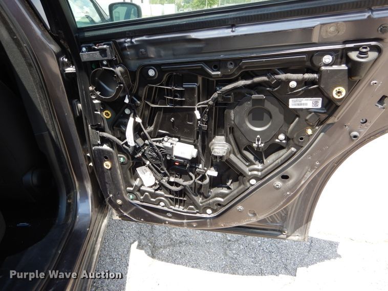 image for item DE8504 2016 Dodge Charger Police