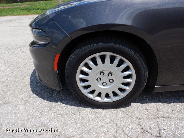 image for item DE8504 2016 Dodge Charger Police