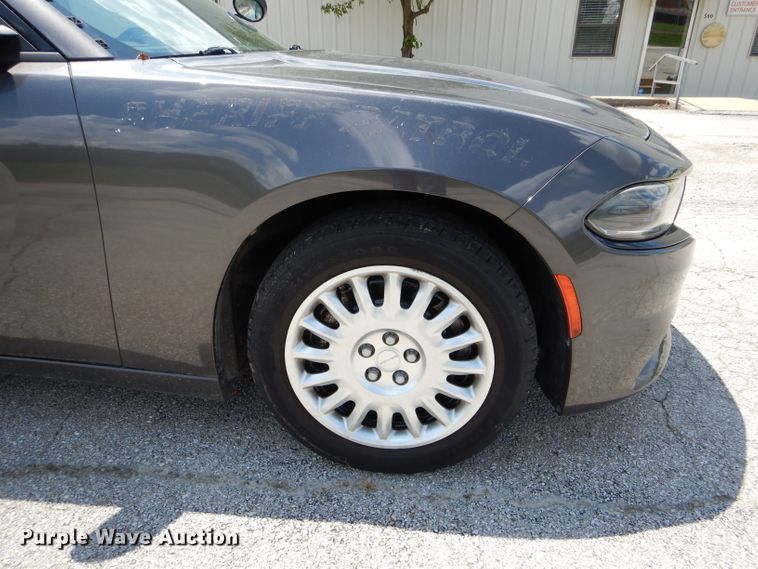 image for item DE8504 2016 Dodge Charger Police