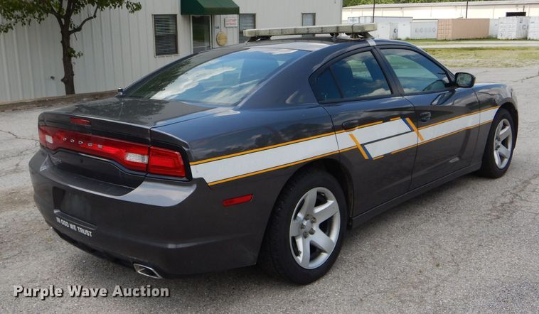 image for item DE8505 2013 Dodge Charger Police