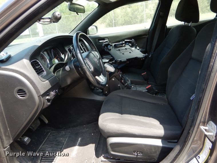 image for item DE8505 2013 Dodge Charger Police