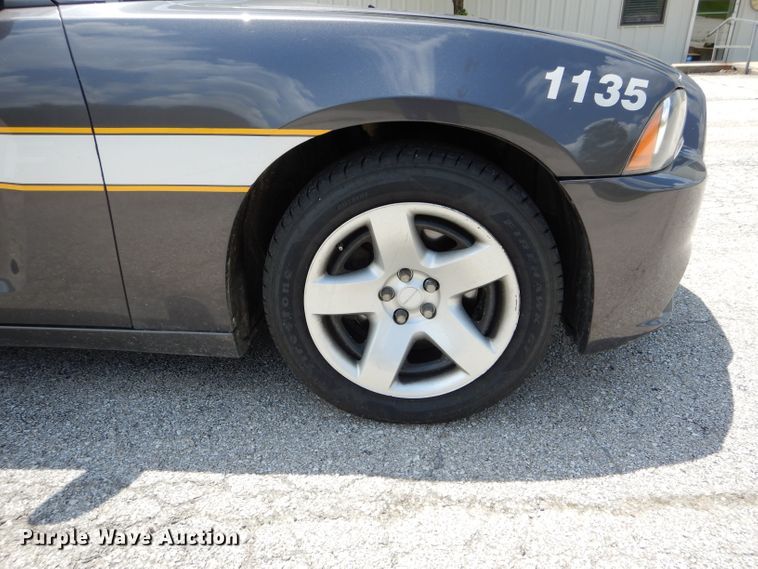 image for item DE8505 2013 Dodge Charger Police