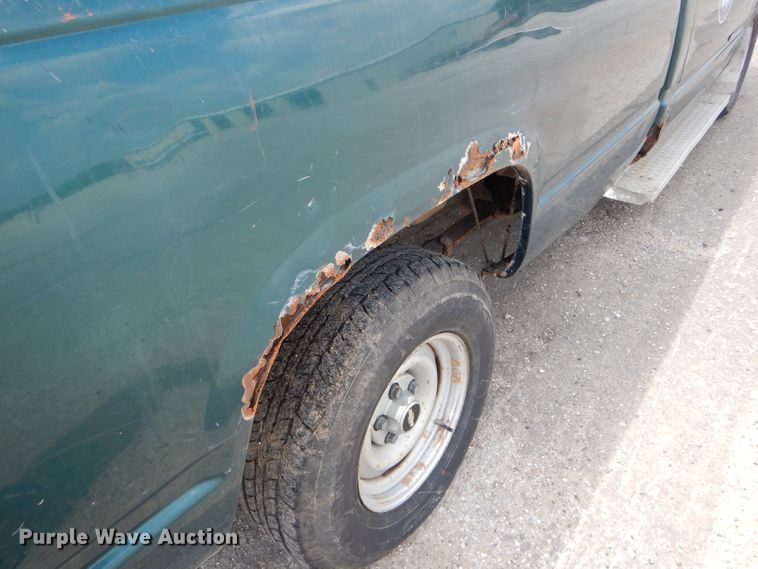 image for item DE8515 1997 Chevrolet C1500 pickup truck