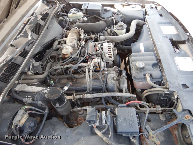 image for item DE8516 1999 Ford Crown Victoria Police Interceptor