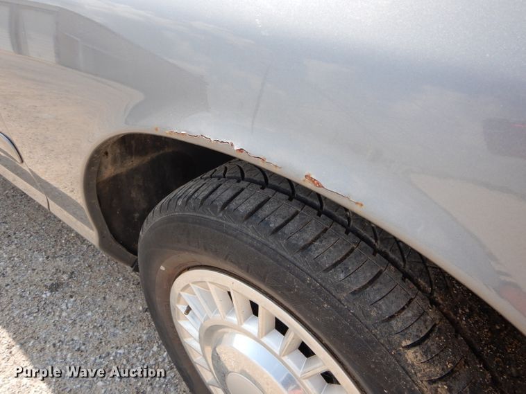 image for item DE8516 1999 Ford Crown Victoria Police Interceptor