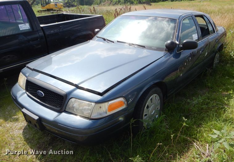 image for item DE8517 2009 Ford Crown Victoria Police Interceptor