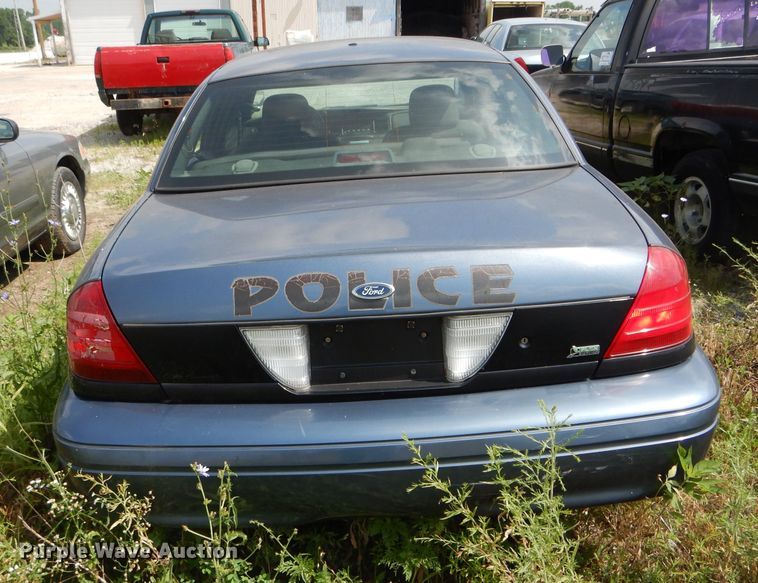 image for item DE8517 2009 Ford Crown Victoria Police Interceptor