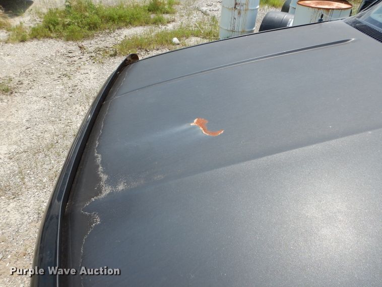 image for item DE8518 1989 Chevrolet C1500 pickup truck