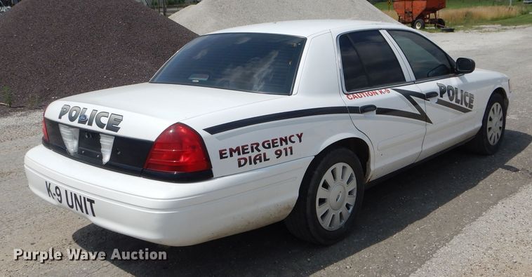 image for item DE8520 2006 Ford Crown Victoria Police Interceptor