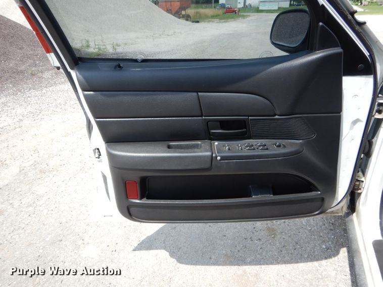 image for item DE8520 2006 Ford Crown Victoria Police Interceptor