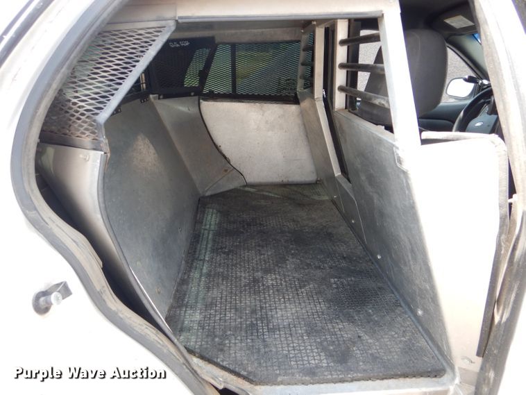 image for item DE8520 2006 Ford Crown Victoria Police Interceptor