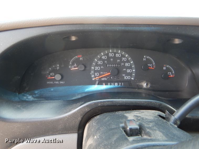 image for item DE8523 1999 Ford Econoline E450 Super Duty ambulance