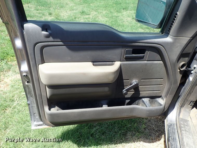 image for item DF1248 2010 Ford F150 pickup truck