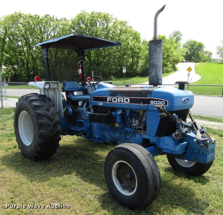image for item DF8068 Ford 5030 tractor