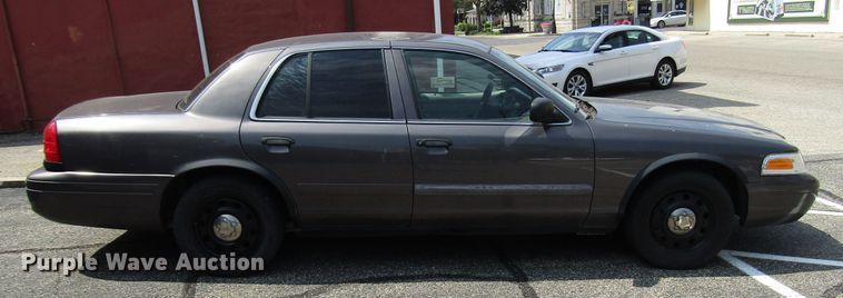 image for item DG1311 2007 Ford Crown Victoria Police Interceptor