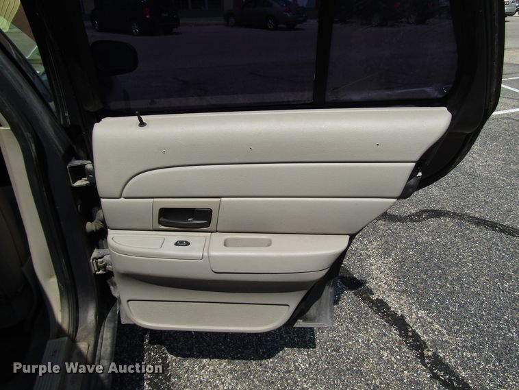 image for item DG1311 2007 Ford Crown Victoria Police Interceptor