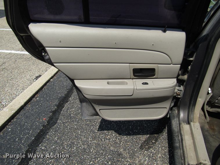 image for item DG1311 2007 Ford Crown Victoria Police Interceptor