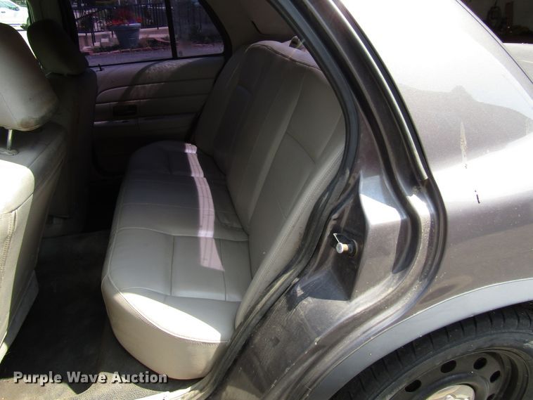 image for item DG1311 2007 Ford Crown Victoria Police Interceptor
