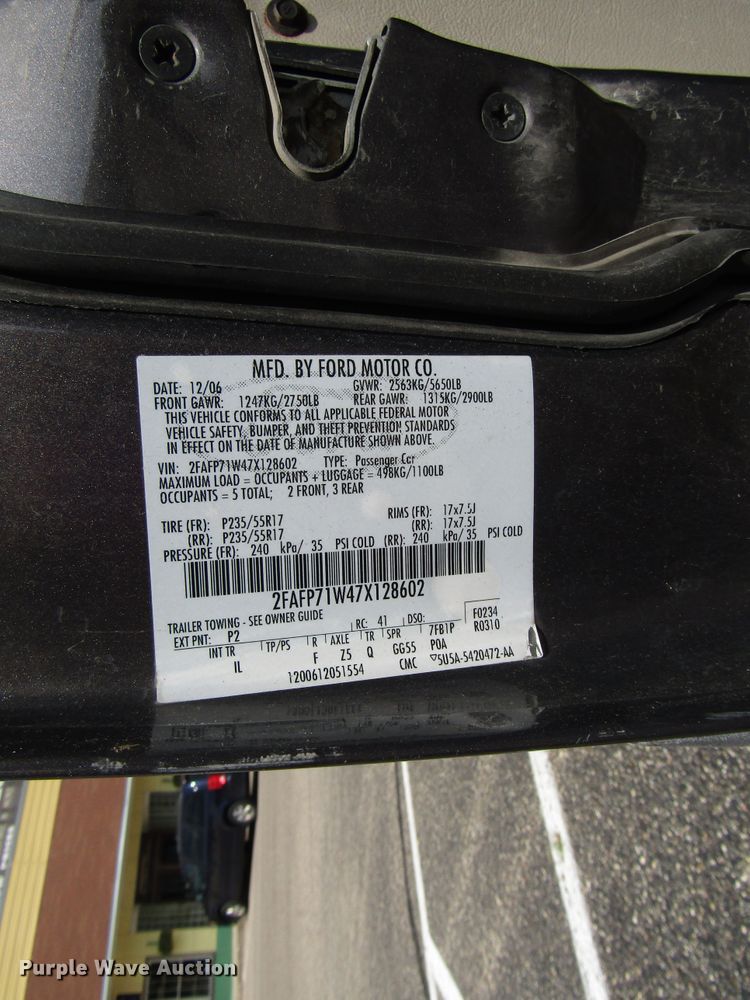 image for item DG1311 2007 Ford Crown Victoria Police Interceptor