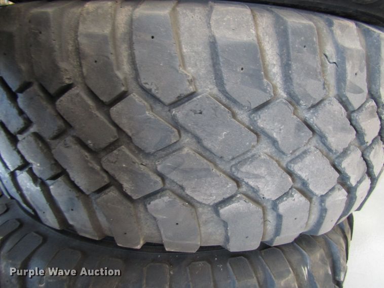 image for item DG1329 (5) 33x12.50x16.5 tires and wheels