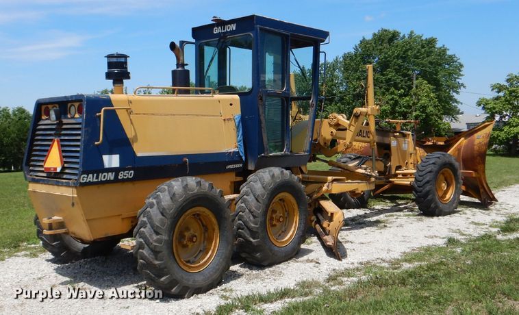 image for item DG4800 1993 Galion 850 motor grader