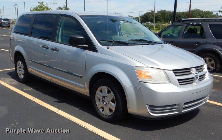 image for item DG4801 2008 Dodge Grand Caravan SE van
