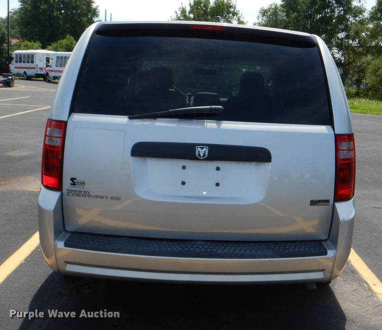 image for item DG4801 2008 Dodge Grand Caravan SE van