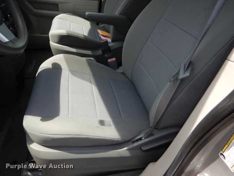 image for item DG4801 2008 Dodge Grand Caravan SE van