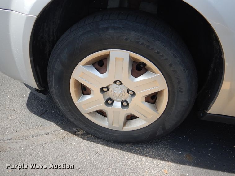 image for item DG4801 2008 Dodge Grand Caravan SE van