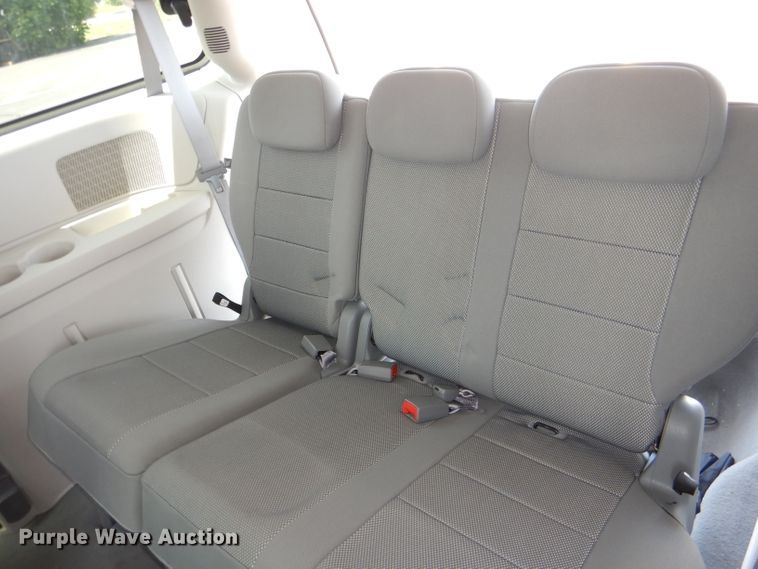 image for item DG4801 2008 Dodge Grand Caravan SE van