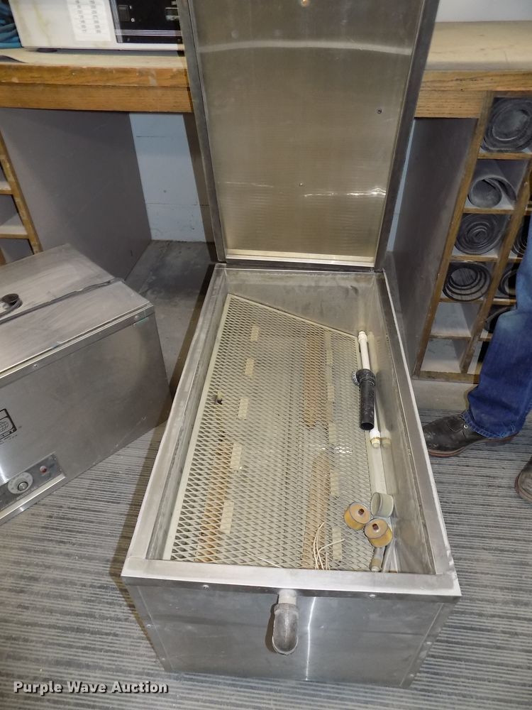 image for item DO9479 Asphalt stability testing equipment