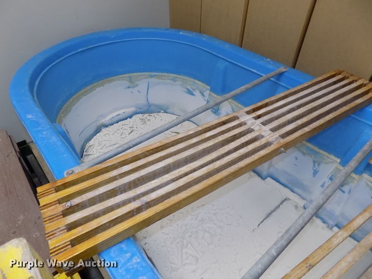 image for item DO9480 (4) poly curing tanks