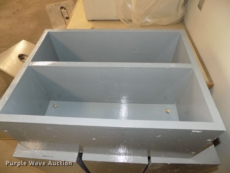 image for item DO9480 (4) poly curing tanks