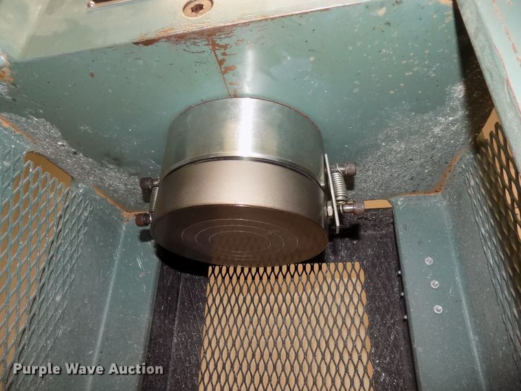 image for item DO9481 Test Mark CM-4000-D concrete compression testing machine