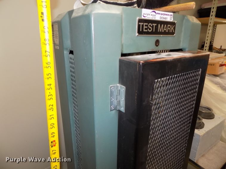 image for item DO9481 Test Mark CM-4000-D concrete compression testing machine