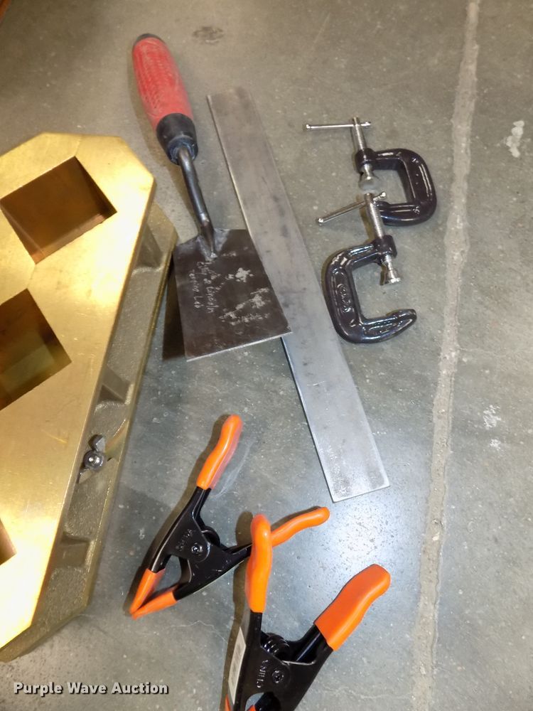 image for item DO9482 Cube mold casting set