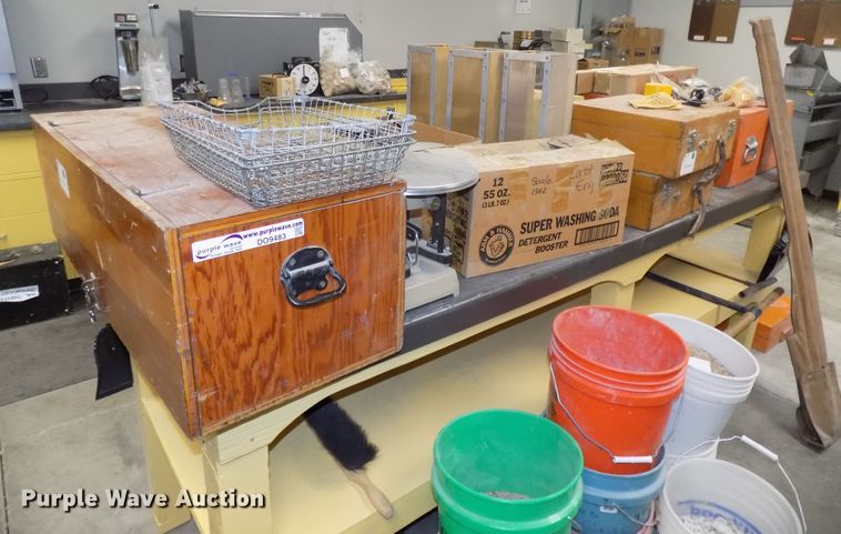 image for item DO9483 Soil testing apparatus