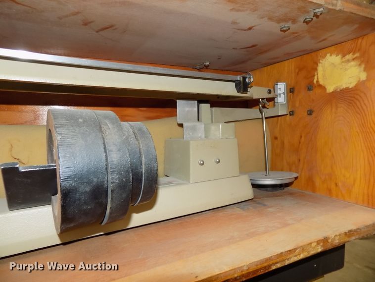 image for item DO9483 Soil testing apparatus