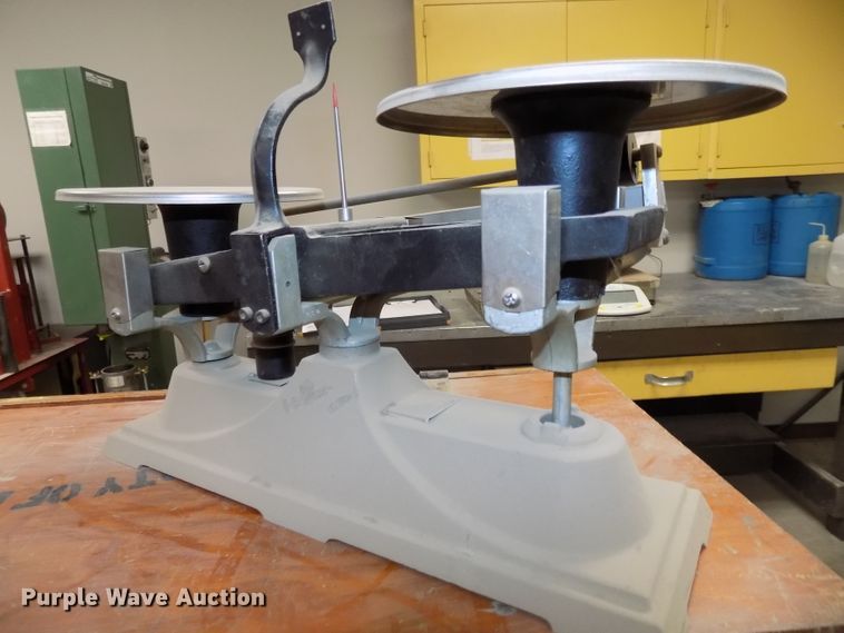 image for item DO9483 Soil testing apparatus