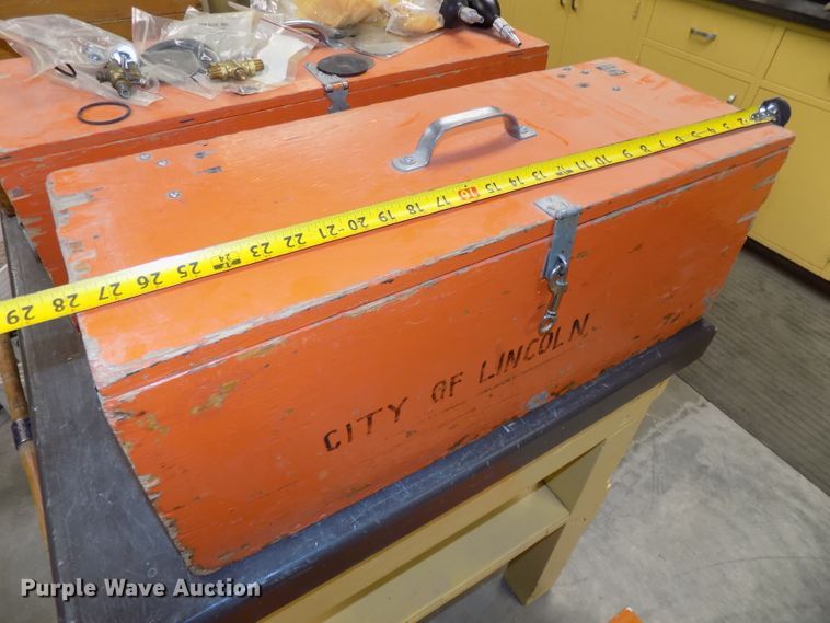 image for item DO9483 Soil testing apparatus