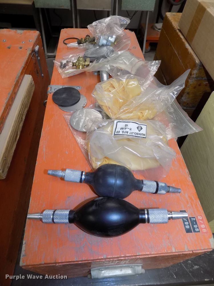 image for item DO9483 Soil testing apparatus