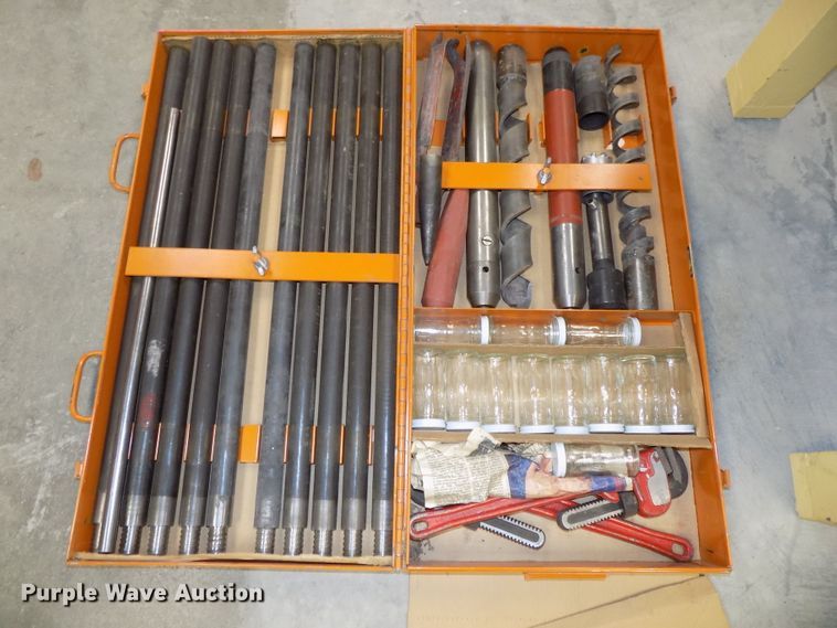 image for item DO9483 Soil testing apparatus