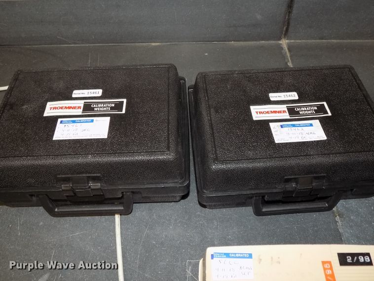 image for item DO9484 (3) digital scales