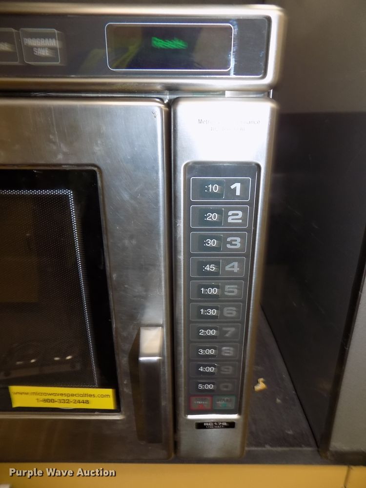 image for item DO9486 (2) Amana RC17S ovens