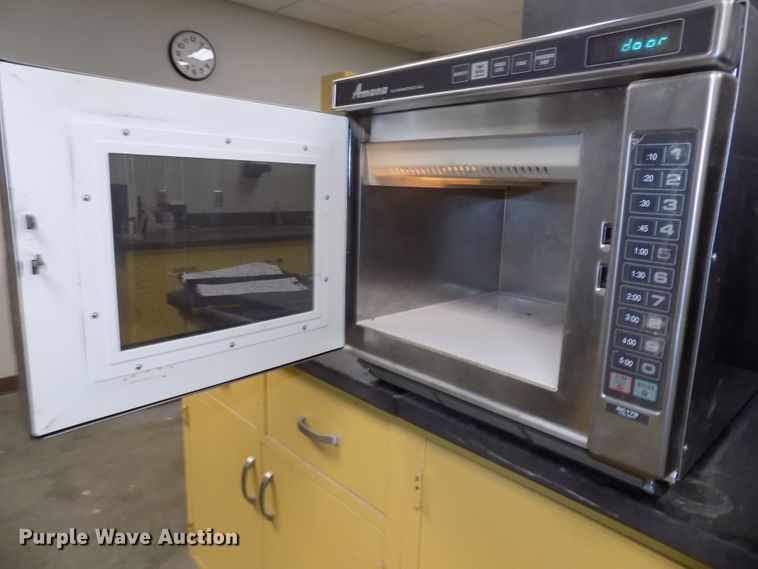 image for item DO9486 (2) Amana RC17S ovens