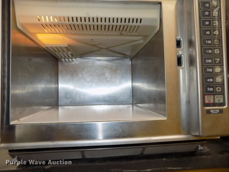 image for item DO9486 (2) Amana RC17S ovens